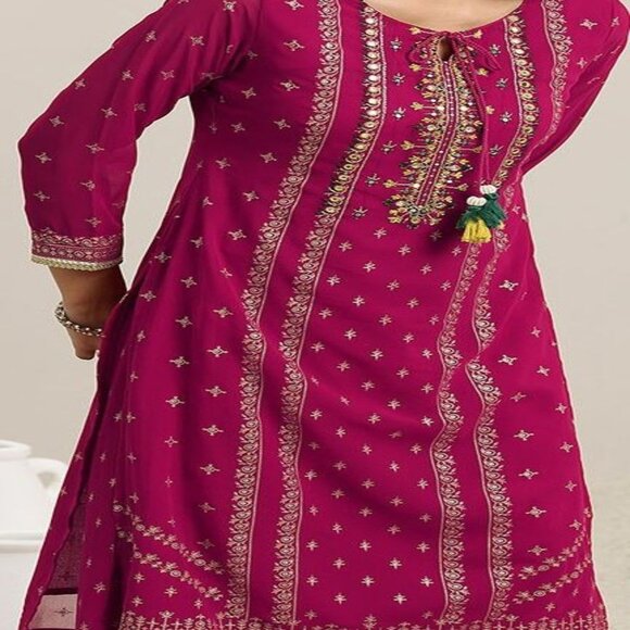 Shivansh Creations Pink Embroidered Kurta Palazzo Dupatta Set–3 Pcs Ethnic Set - Picture 7 of 9